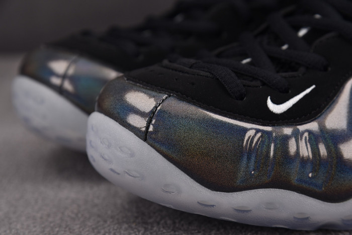 Nike Air Foamposite One Hologram 314996-900