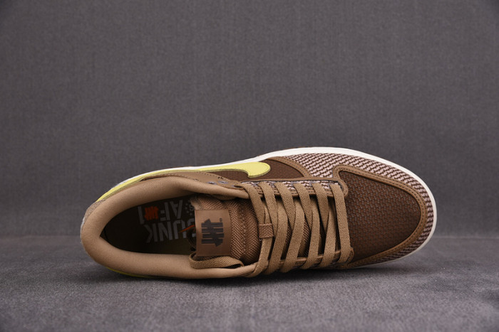 undefeated x dunk low sp 