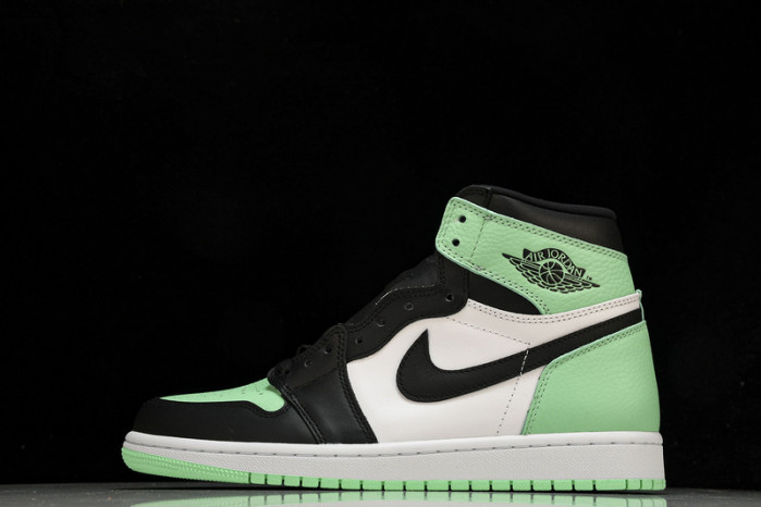 air jordan 1 high og green glow dz5485-130