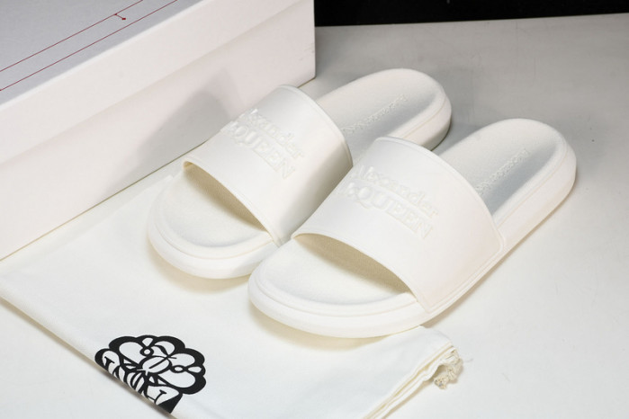 M*Q*en slide cophsoe mqs-05