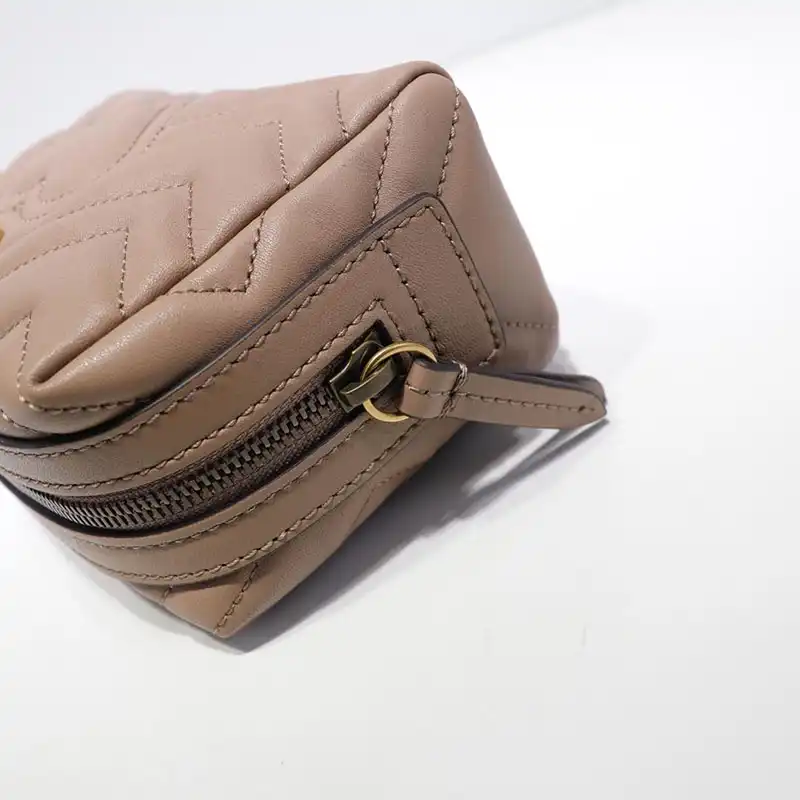 G*u*i brand handbags pouches 1904g0028