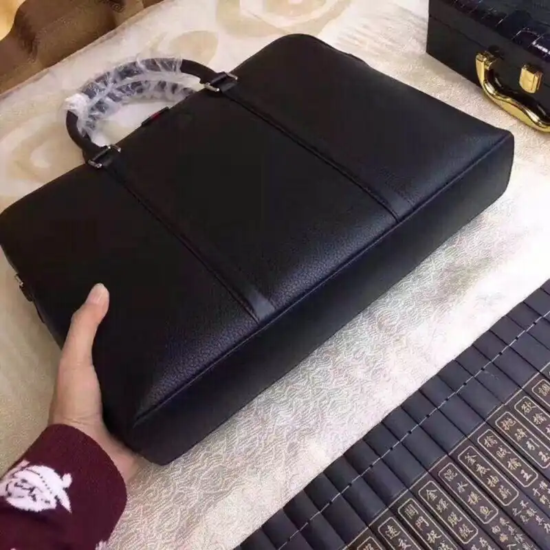 G*u*i bags 1910bb0081