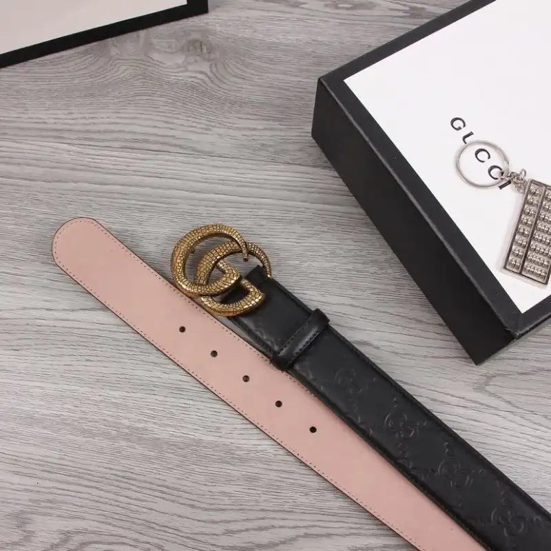 G*u*i s belte 1911x0001