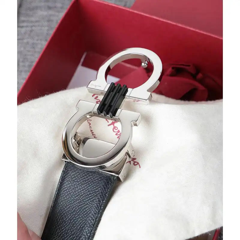Salvatore Ferragamo s Belte 19xf0092