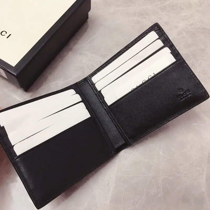 G*u*i bags 208b570049