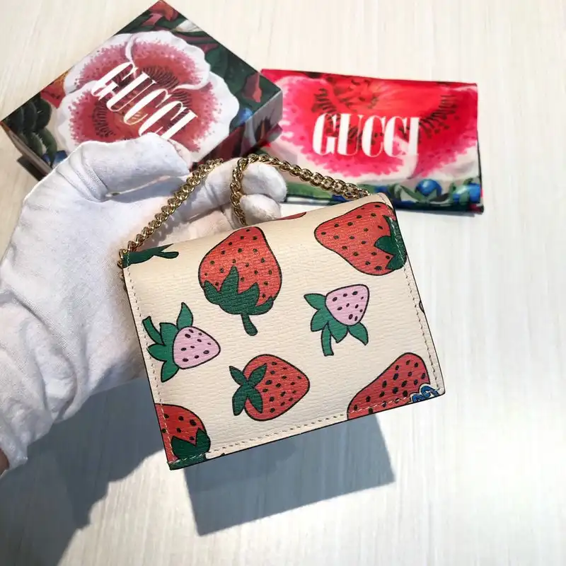 G*u*i bags 20guc0175