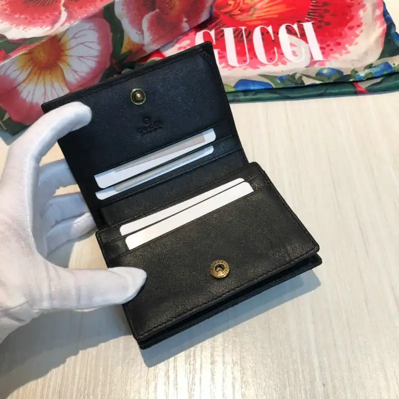 G*u*i bags 20guc0230