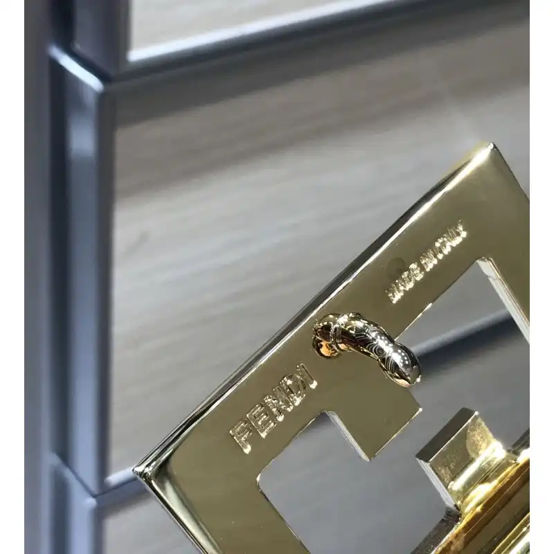 Fendi s Belt 20XIA0020