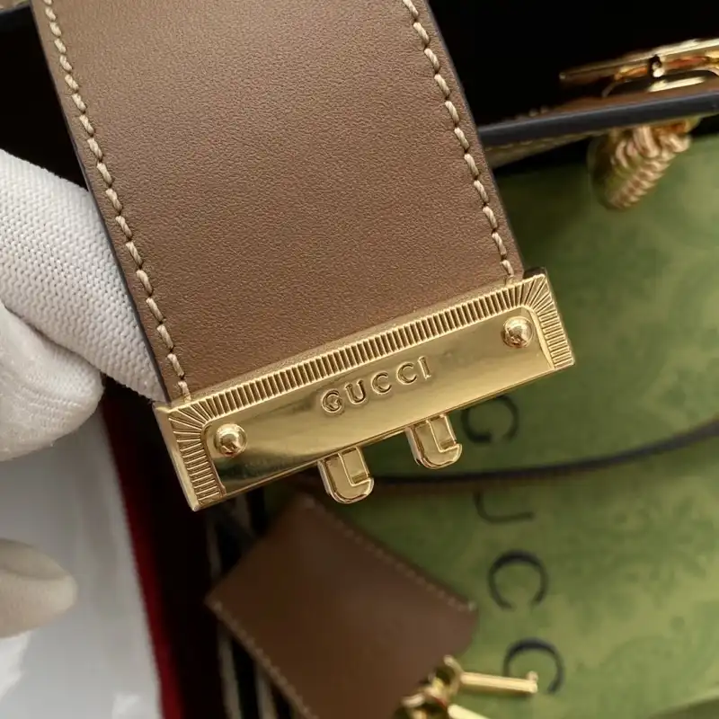 G*u*i s bags 2108ya0085