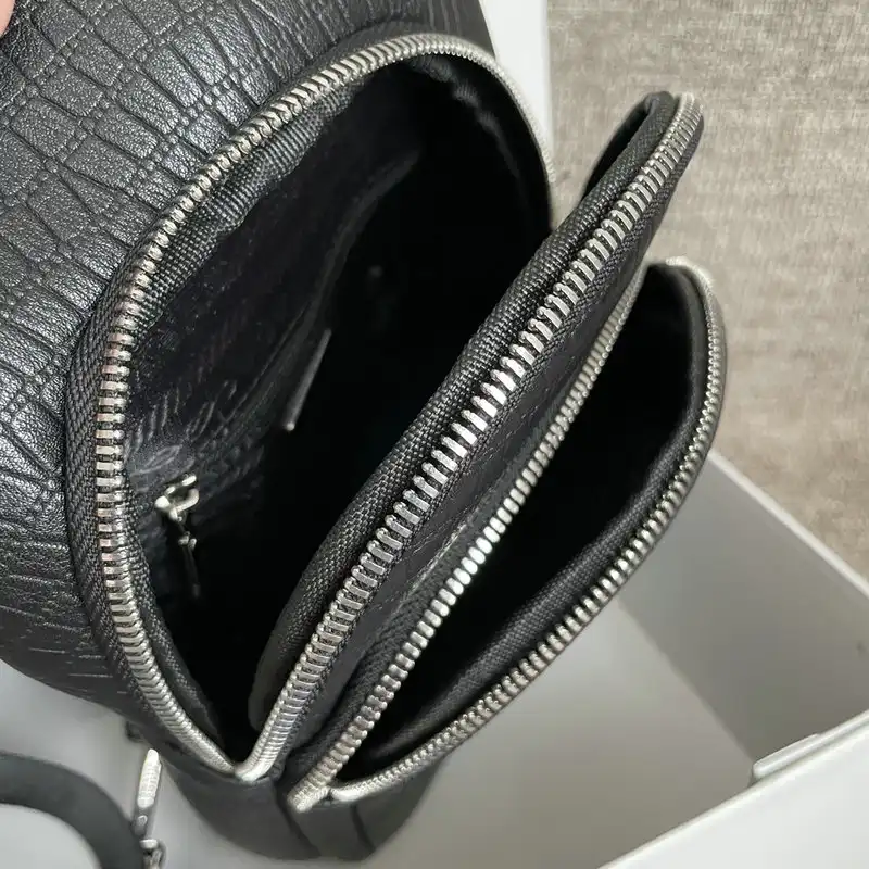 Prada s Bags 2110YZ0036