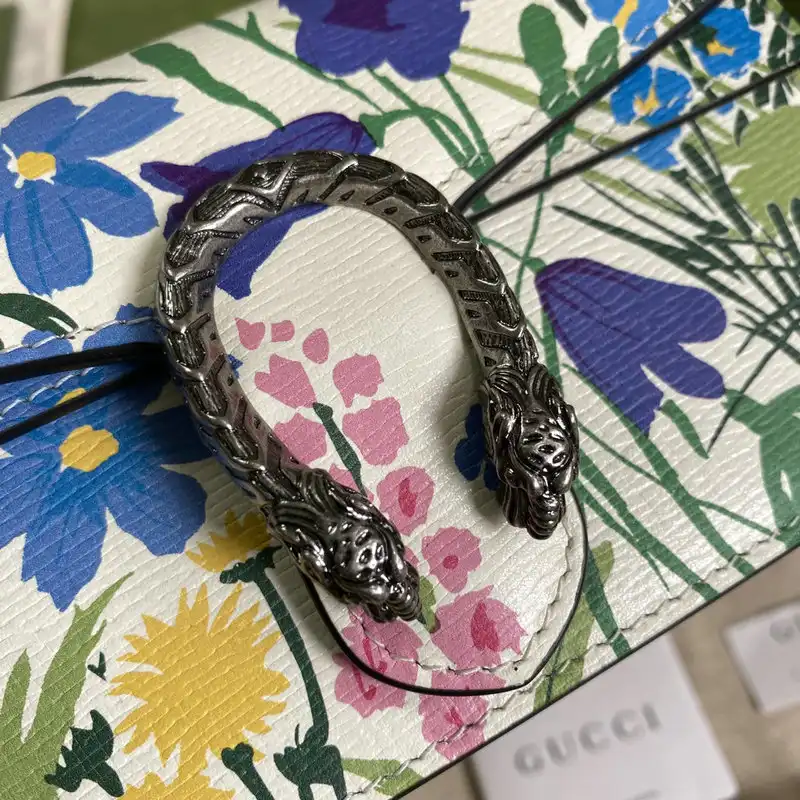 G*u*i bag 2112ya0083