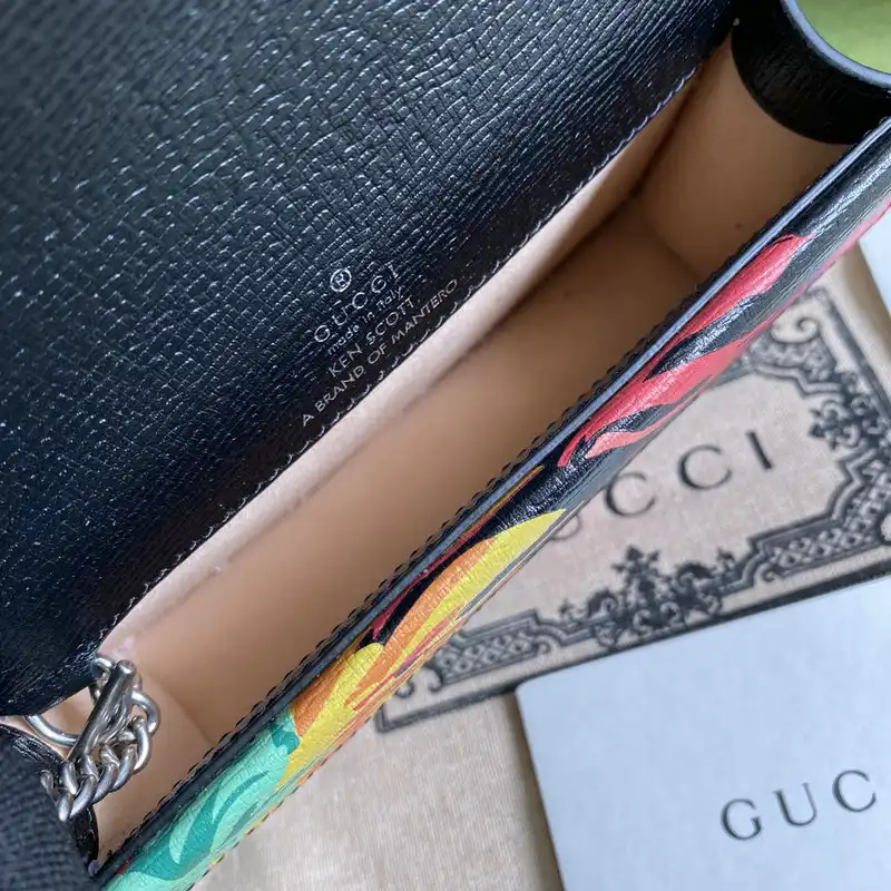 G*u*i bag 2112ya0084