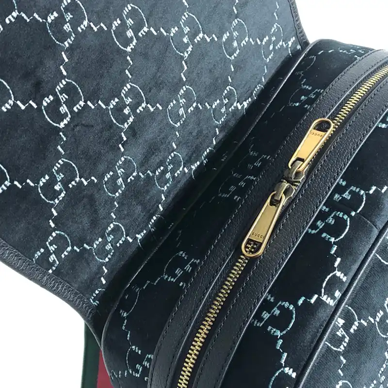 G*u*i bag 2201ht0005