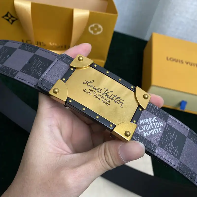LV Belts 2201XA0210