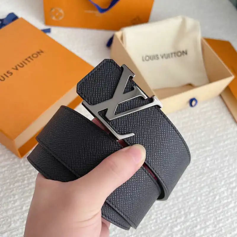 LV Belts 2204XA0240