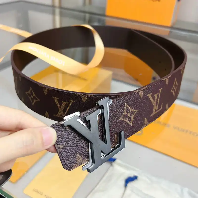 LV Belts 2207XF0004