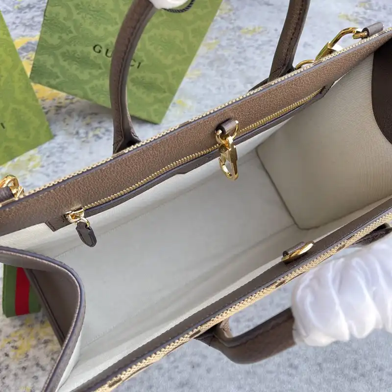 G*u*i bag 2210dj0022