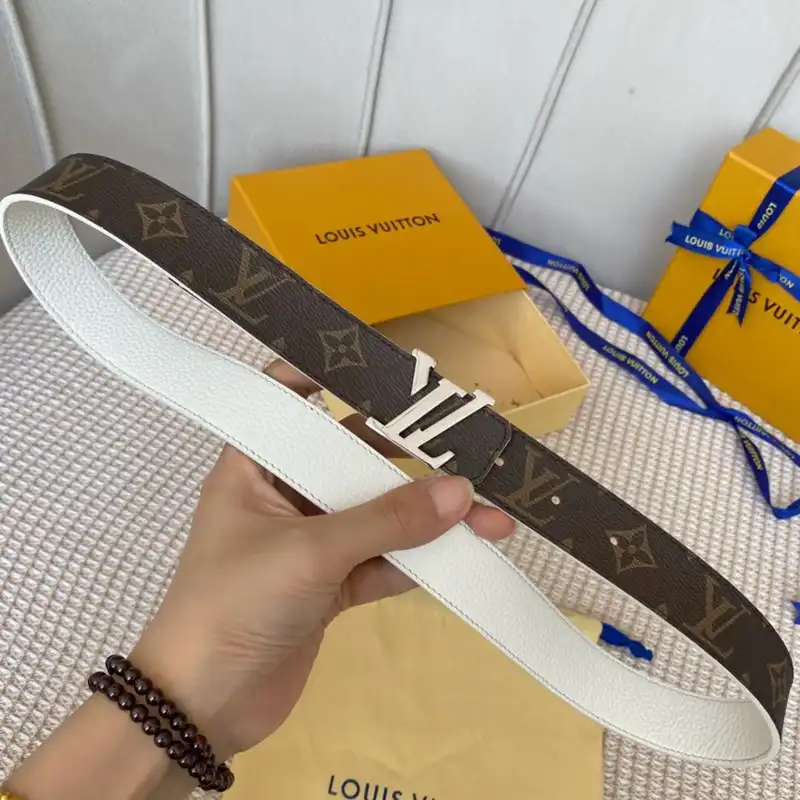 LV Belts 2210XA0168