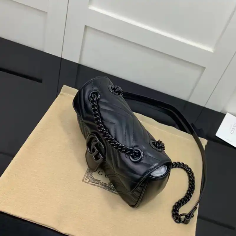 G*u*i bag 2303ht0001