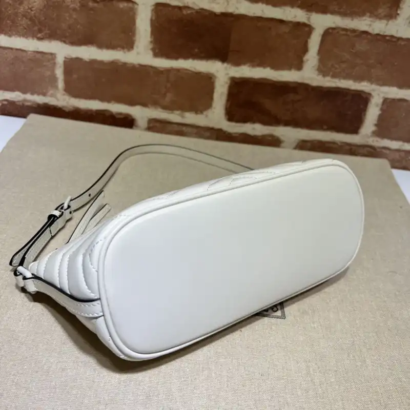 G*u*i bag 2304ya0091