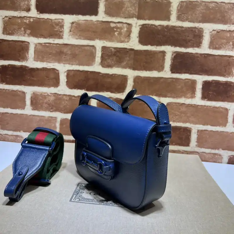 G*u*i bag 2304ya0101