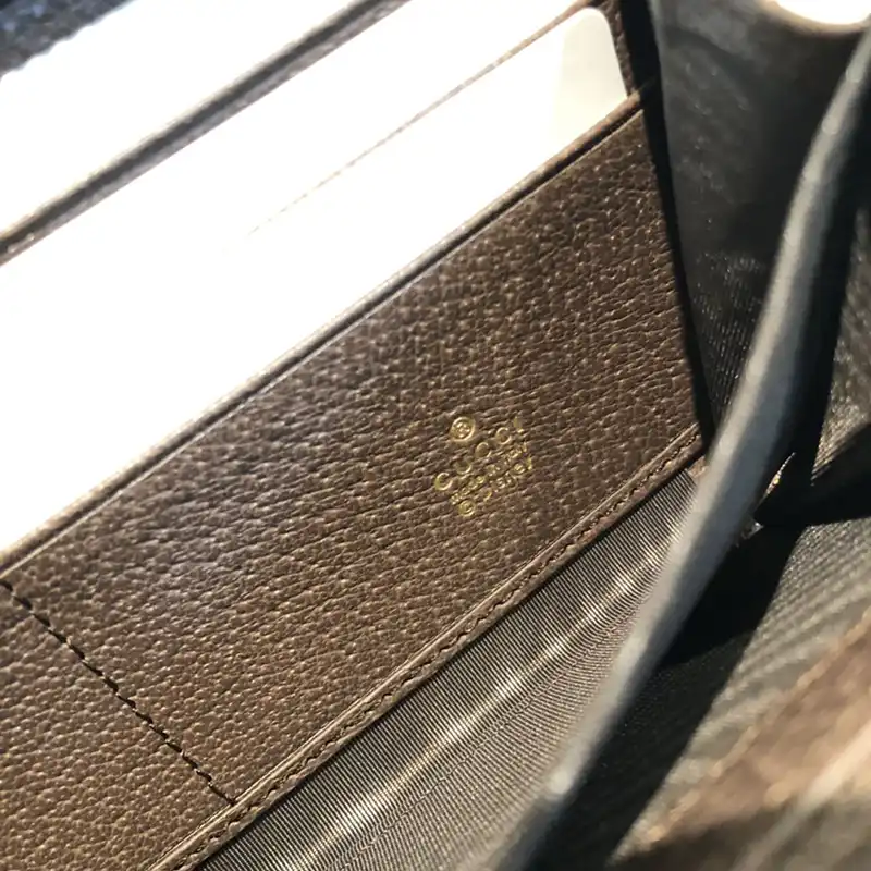 G*u*i bag 2304ya0167