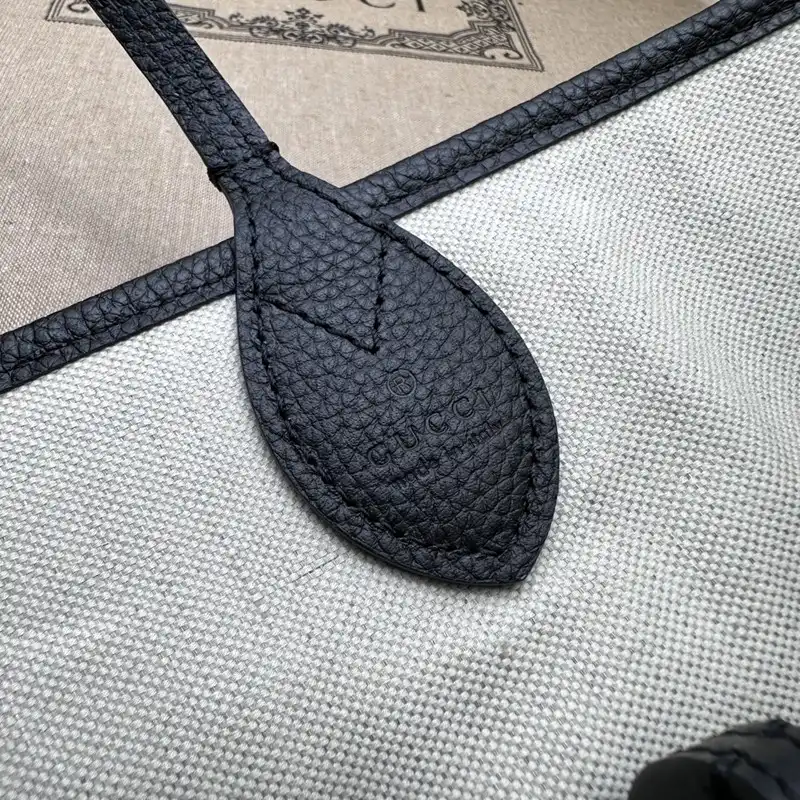 G*u*i bag 2306ya0070