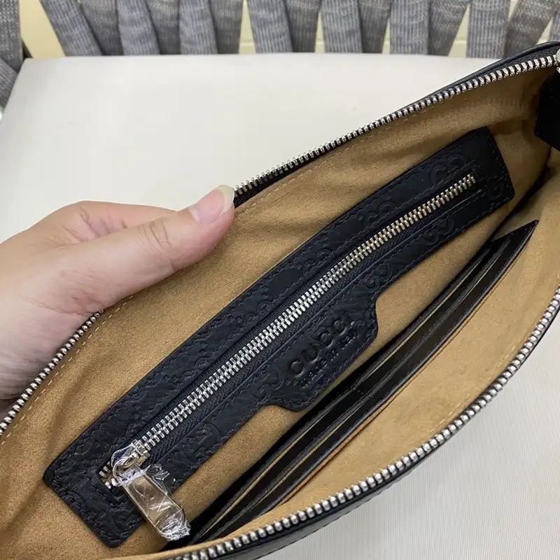 G*u*i bags 2404ya0162