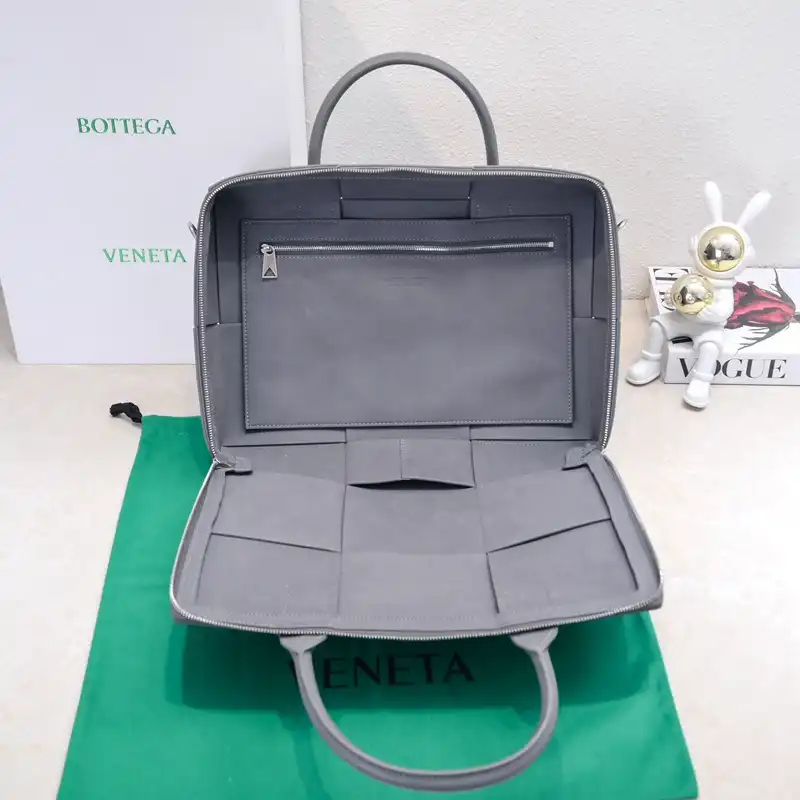 Bottega Veneta Bags 2409SF0055