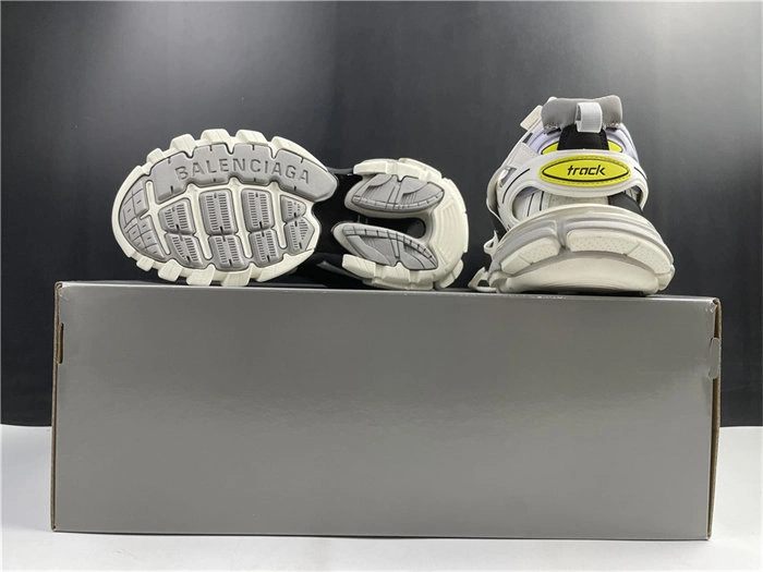 ZipUp BLCG Track Black Gold  542023 W3AD1 4490