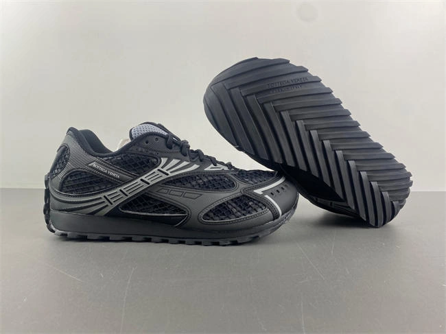 Vibrant Bottega Veneta Orbit Surf 741357 V2X40 2608