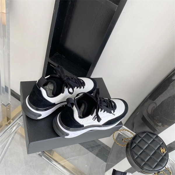 AllSeason Chanal Sneakers 2179