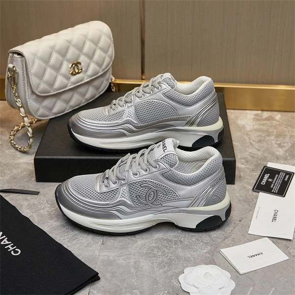 Chanal Sneakers Minimalist 2220