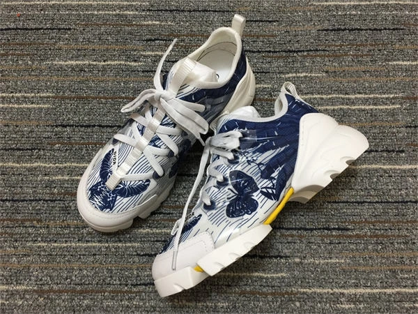 WaterResistant DR  Sneakers 1329