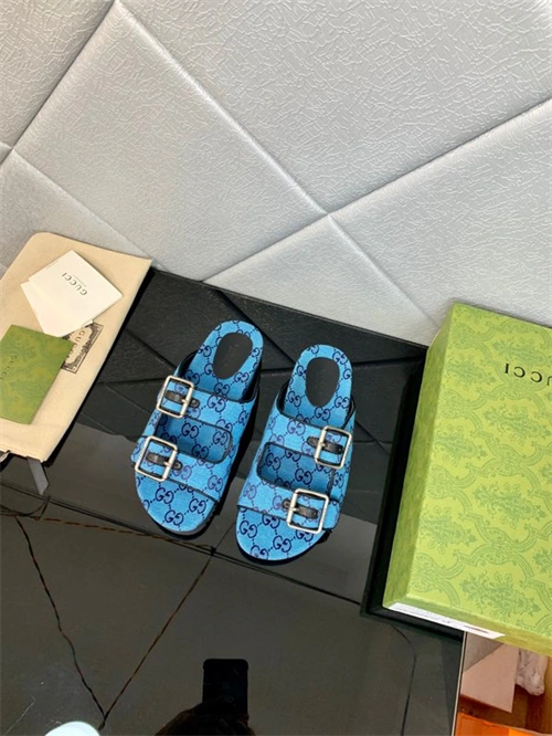 Gocci Slipper Classic 5737