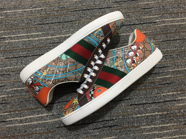 lightweight G*u*i ace sneaker 147