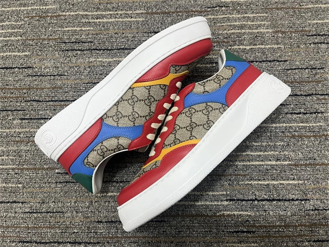 soft G*u*i low top sneaker 541