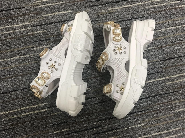 G*u*i sandals techfriendly 362