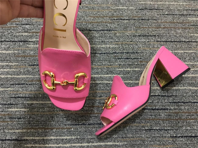 G*u*i side women eyecatching 490