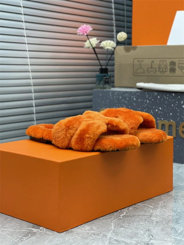 H Slipper Bright 2313