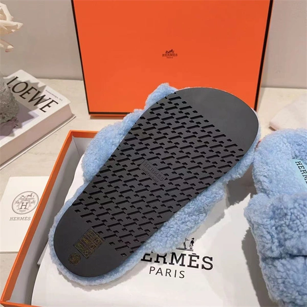 Efficient H Slipper 2380