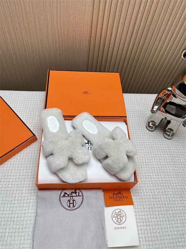 H Slipper Supportive 2383