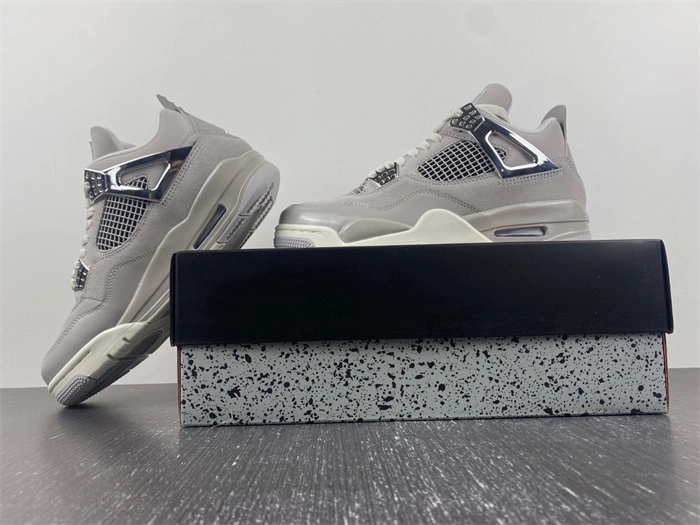 Jordan 4 Retro Frozen Moments AQ9129- Reliable 3926