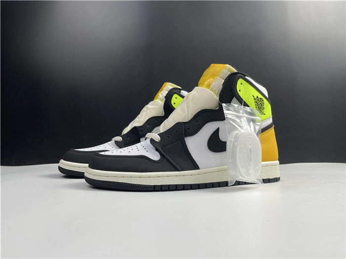 Refined Jordan1 White Black Volt University Gold 555088- 3736