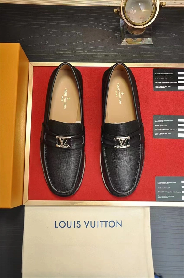 Lv Loafer Unisex 1935