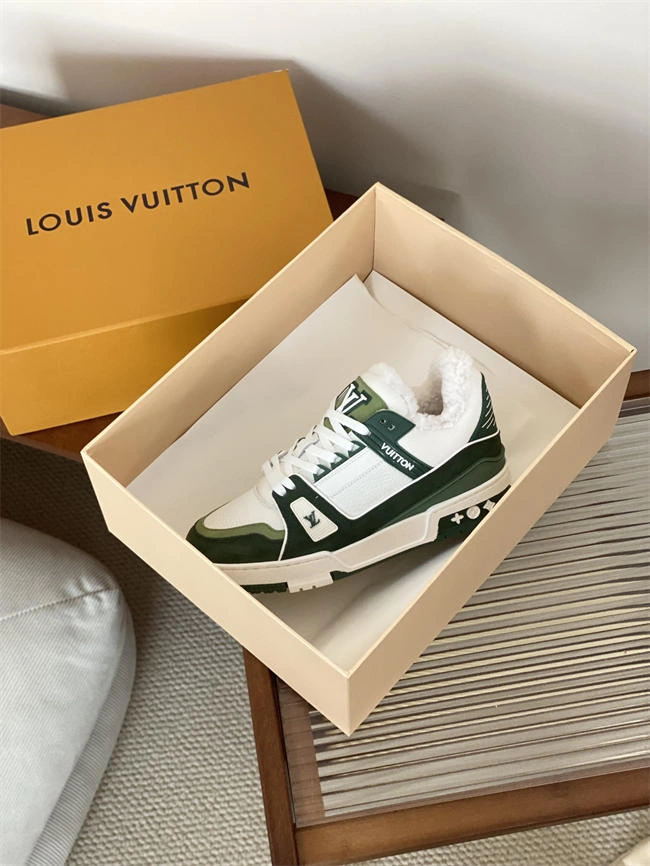 Lv Trainer Sneaker Durable 2041