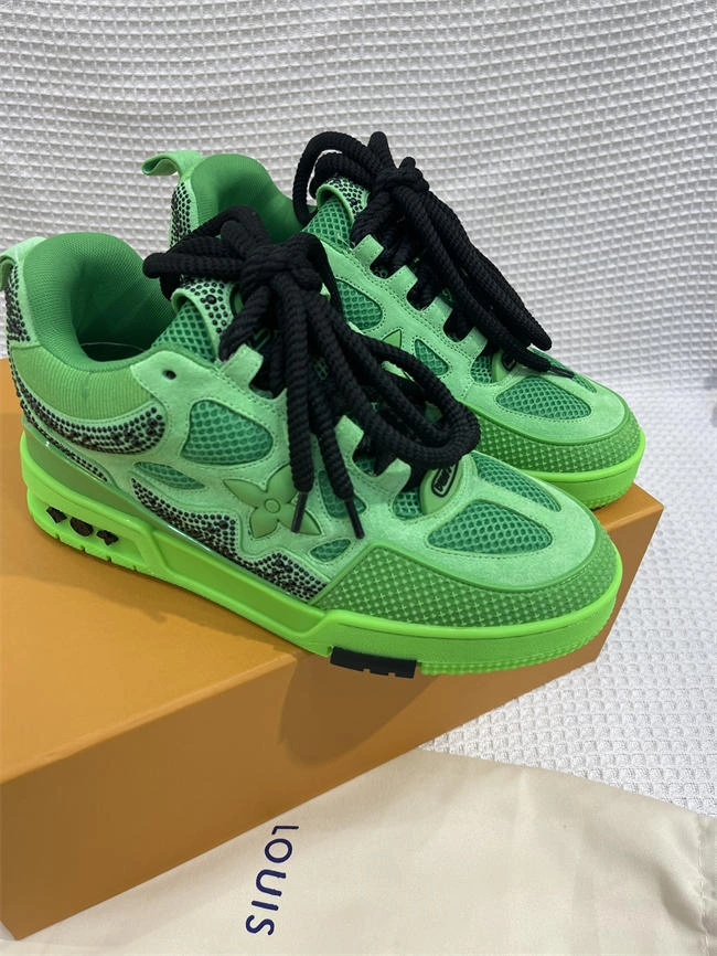 Lv Trainer Sneaker TravelReady 2053