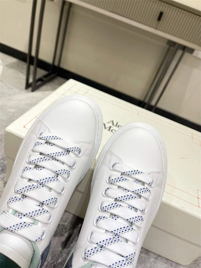 Mc Queen Sustainable 2508