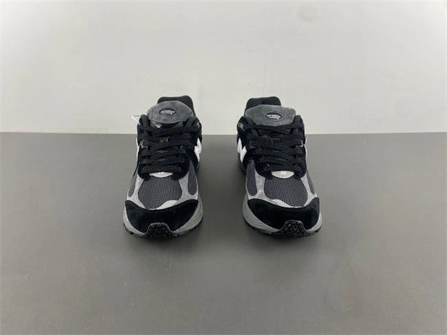 GoodFit New Balance 2002R Black Dark Grey White M2002RR 5825