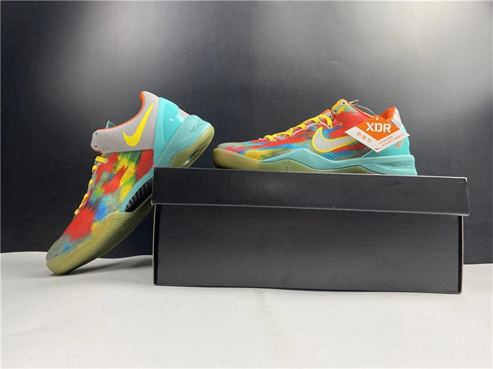 Snug Nike Kobe 8 GC Venice Beach 555035- 5039